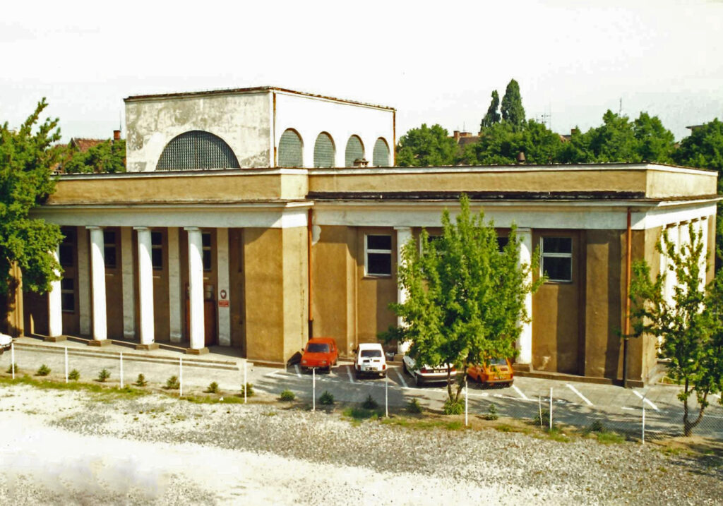 Biblioteka, ul. Parkowa, budynek